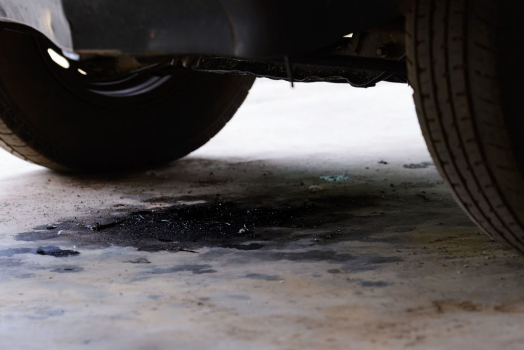 How to Tell If Your Car is Leaking Oil  
